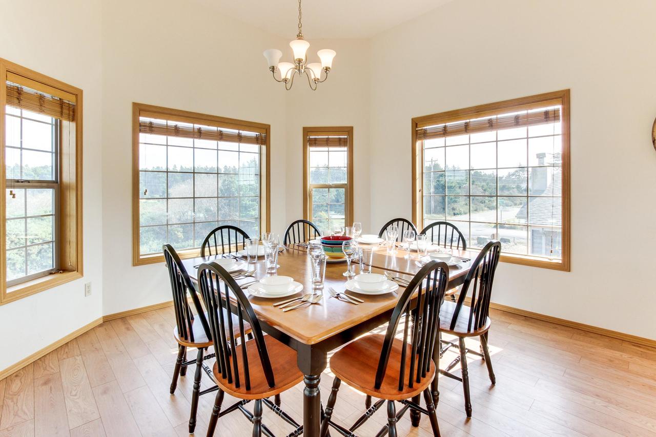 A Beach Loop Getaway - thumb 8