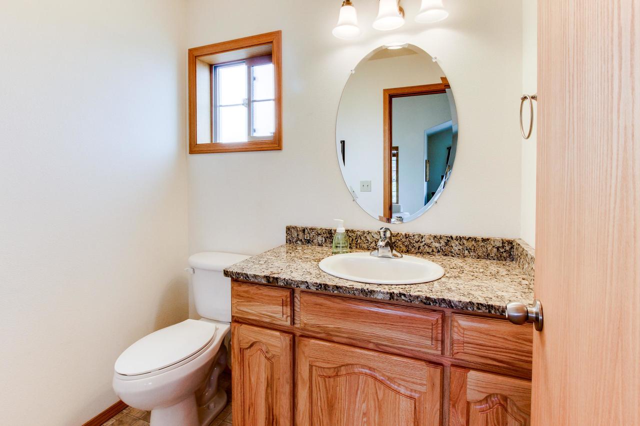 A Beach Loop Getaway - thumb 14