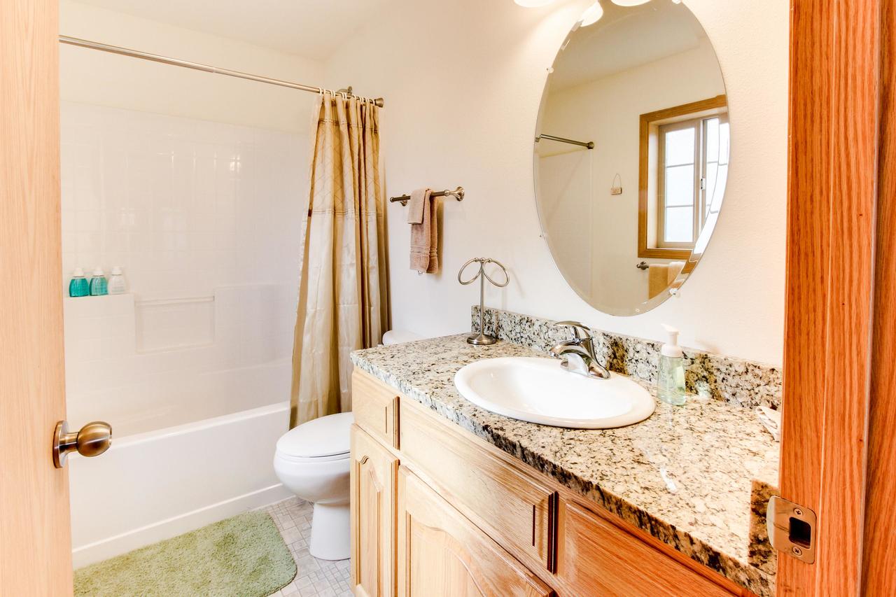 A Beach Loop Getaway - thumb 15