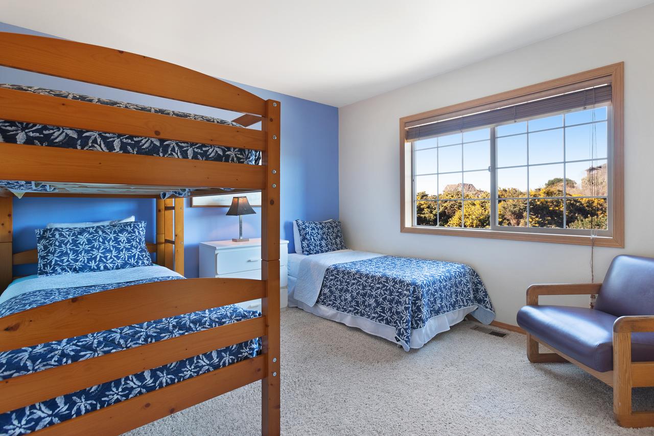 A Beach Loop Getaway - thumb 41