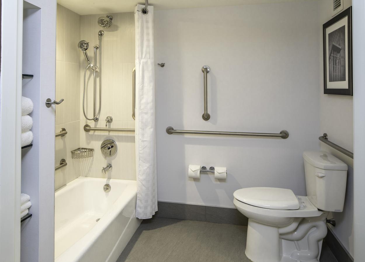 DoubleTree By Hilton Pittsburgh Cranberry - thumb 14