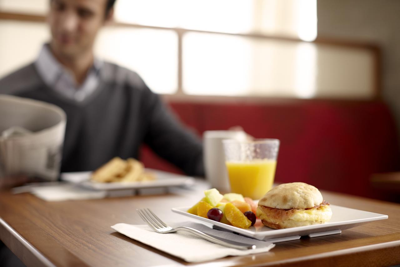 Hyatt Place Warwick/Providence Airport - thumb 32