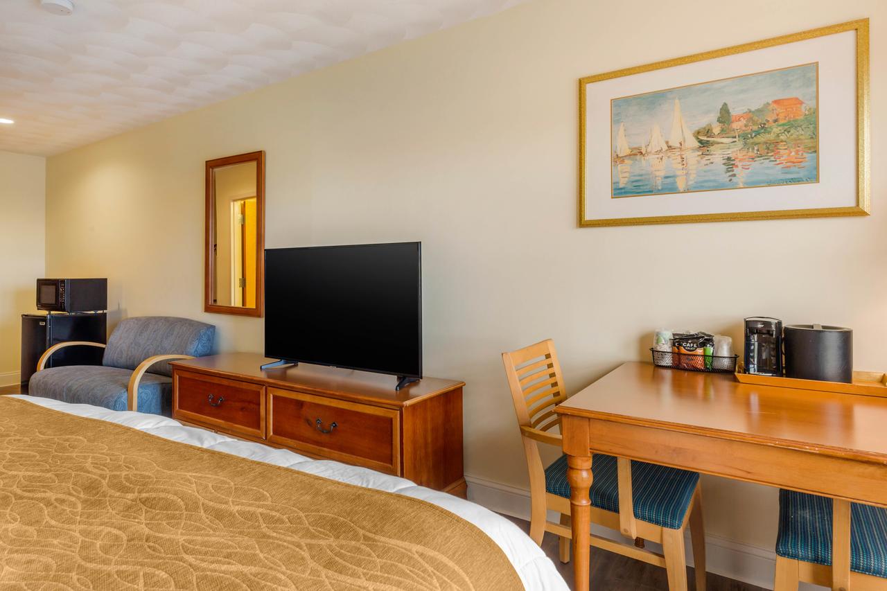 Atlantic Beach Hotel And Suites - thumb 8