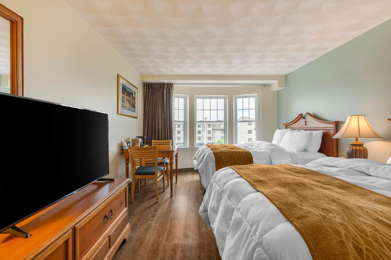 Atlantic Beach Hotel And Suites - thumb 12