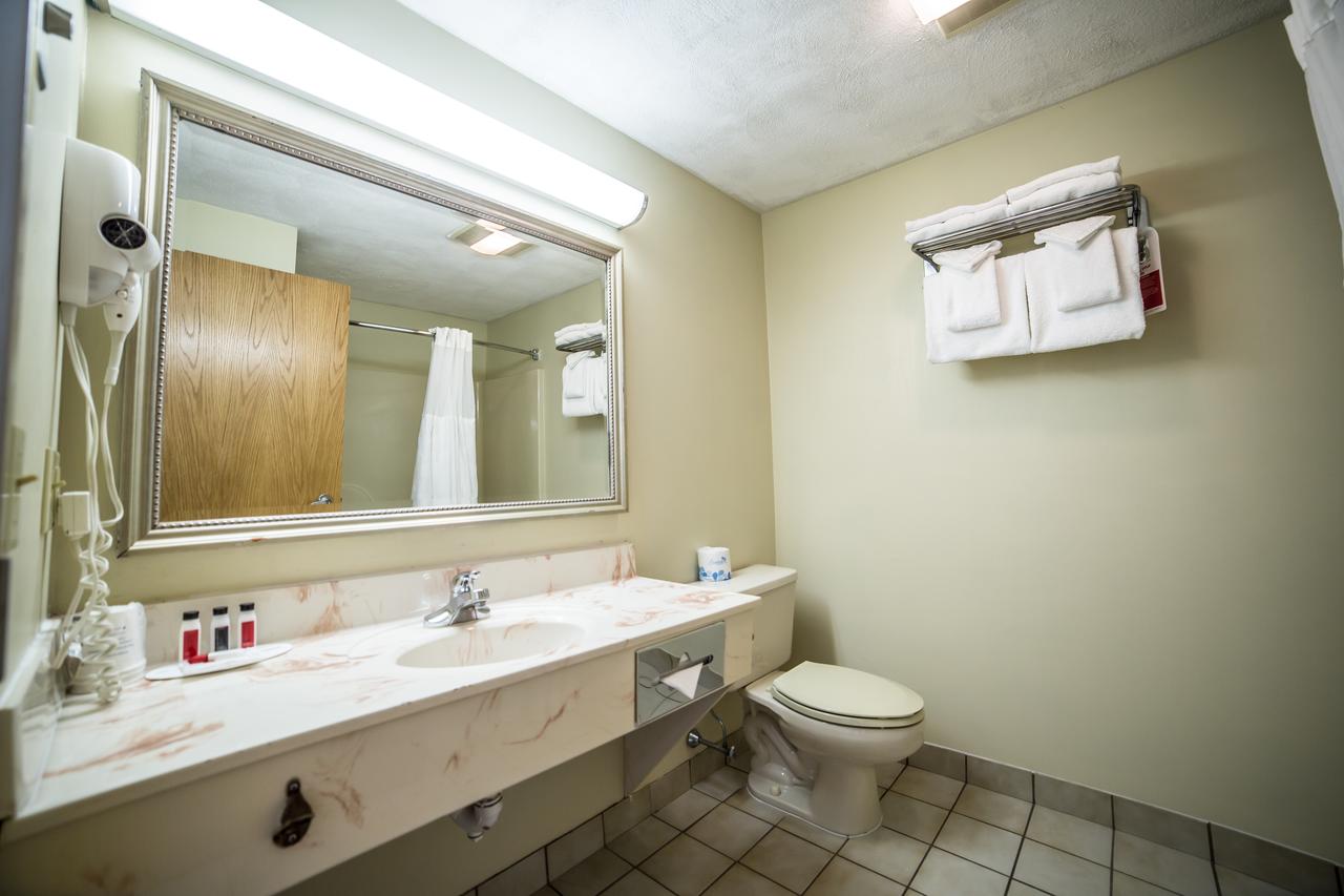 Ramada By Wyndham Middletown Newport Area - thumb 33