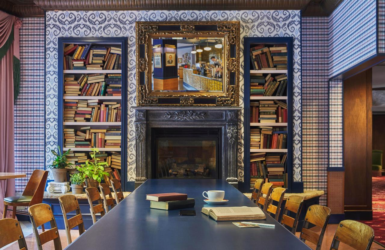 Graduate Providence - thumb 1