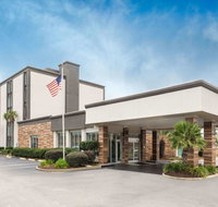 Wyndham Garden Summerville - Accommodation Ohio