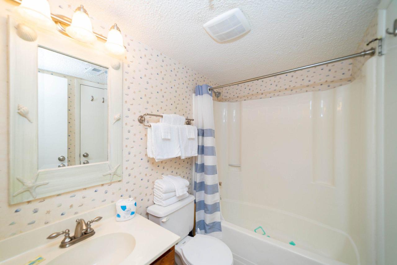 Ocean Inn - 404 Condo - thumb 9
