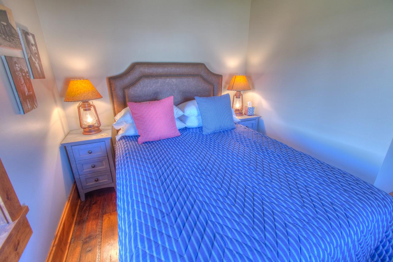 Rock Crest Lodge & Cabins - thumb 9