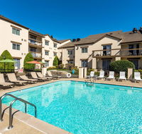 Club Hotel Nashville Inn  Suites - Accommodation Ohio