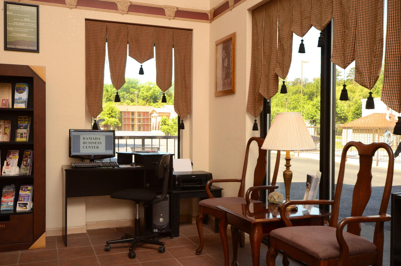 Evergreen Smoky Mountain Lodge & Convention Center - thumb 16