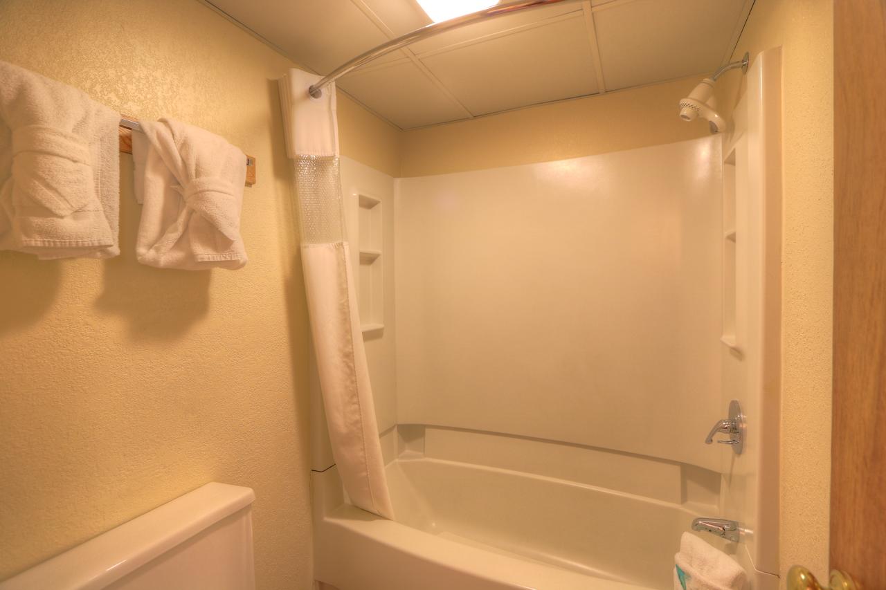 Evergreen Smoky Mountain Lodge & Convention Center - thumb 9