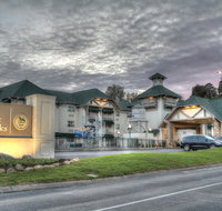 The Lodge at Five Oaks - Accommodation Ohio