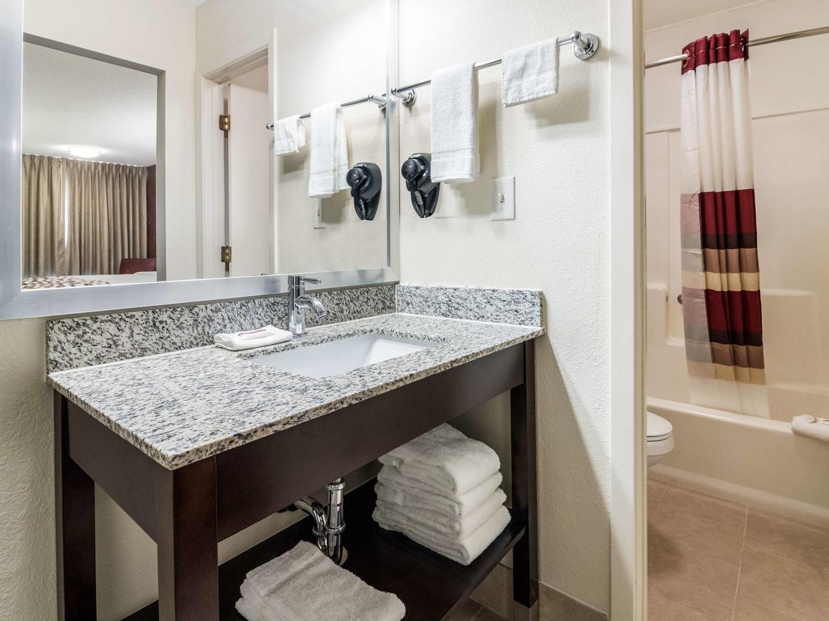 Red Roof Inn Dandridge - thumb 27