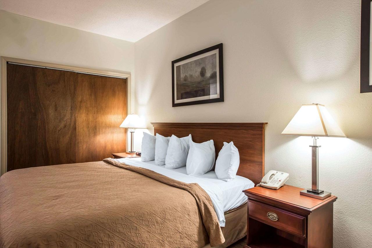 Quality Inn Rogersville - thumb 17