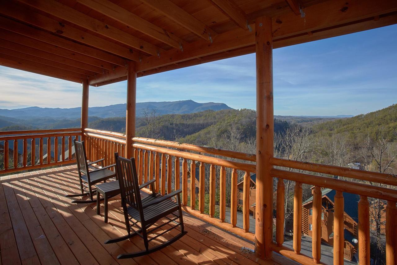 Top Of The World Pool Lodge - thumb 7