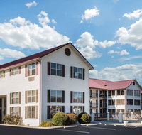 Super 8 by Wyndham Sevierville Riverside - Accommodation Ohio