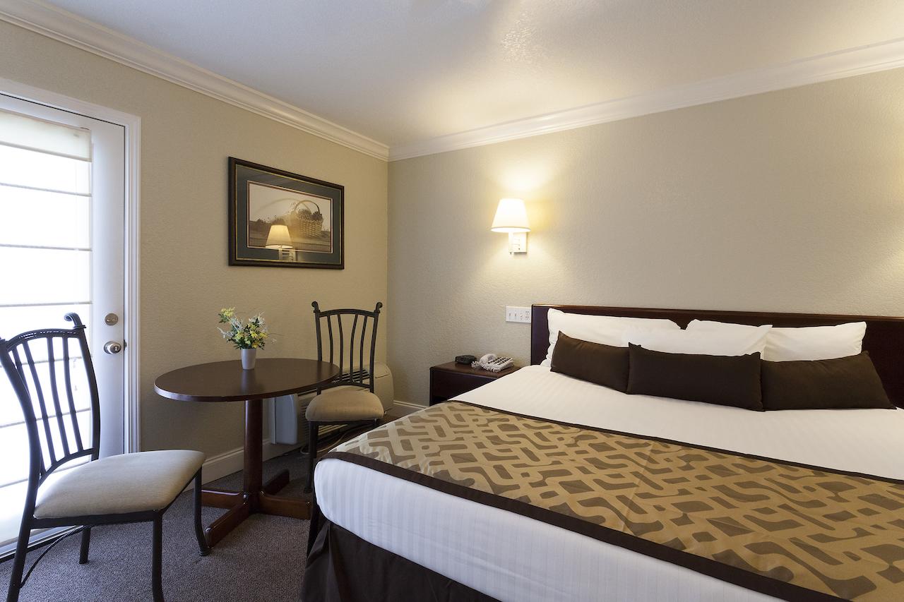 Reagan Resorts Inn - thumb 41