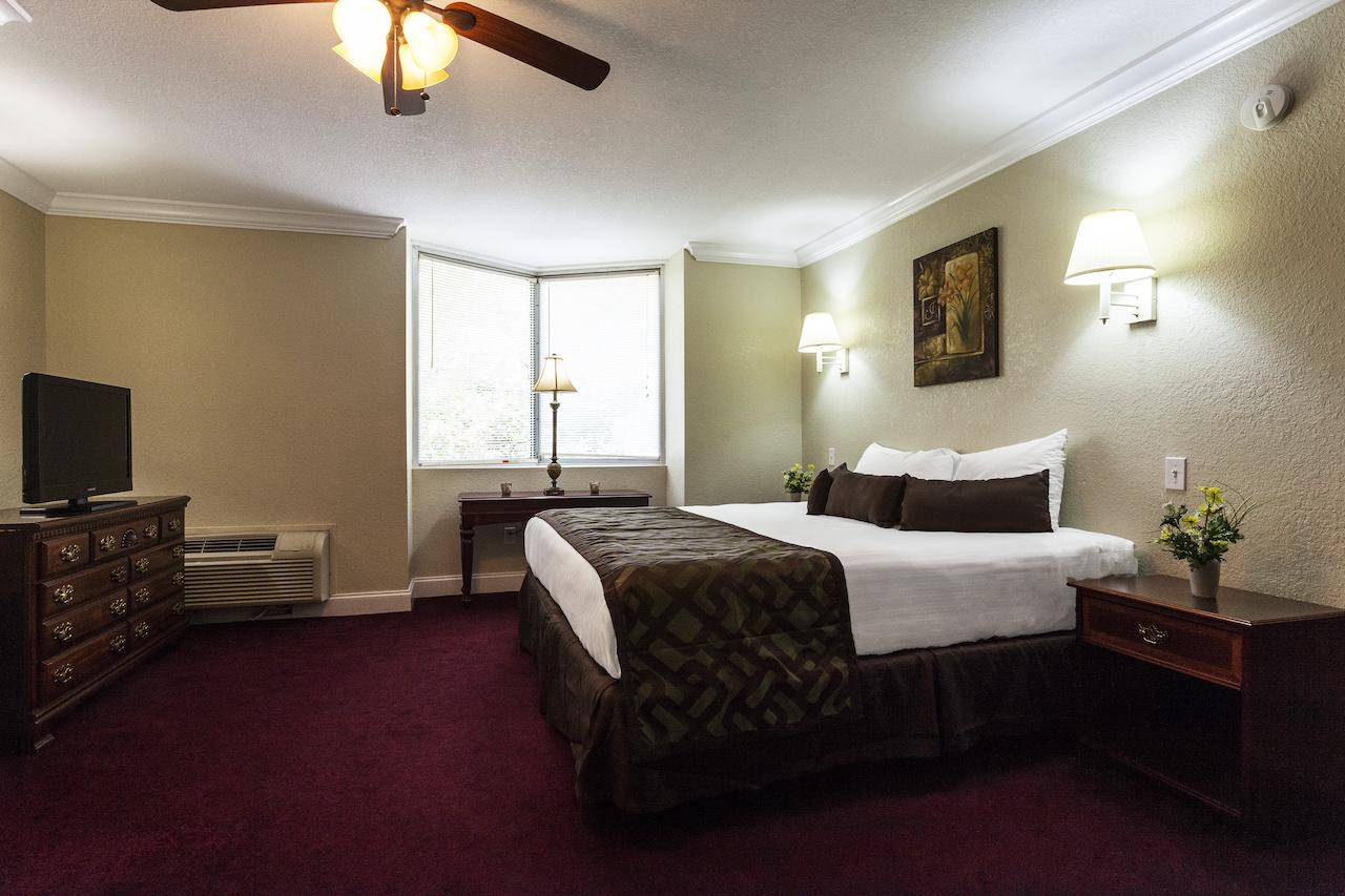 Reagan Resorts Inn - thumb 42