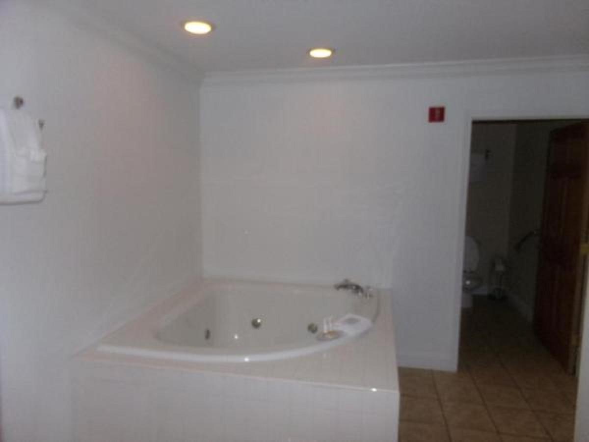 Reagan Resorts Inn - thumb 21