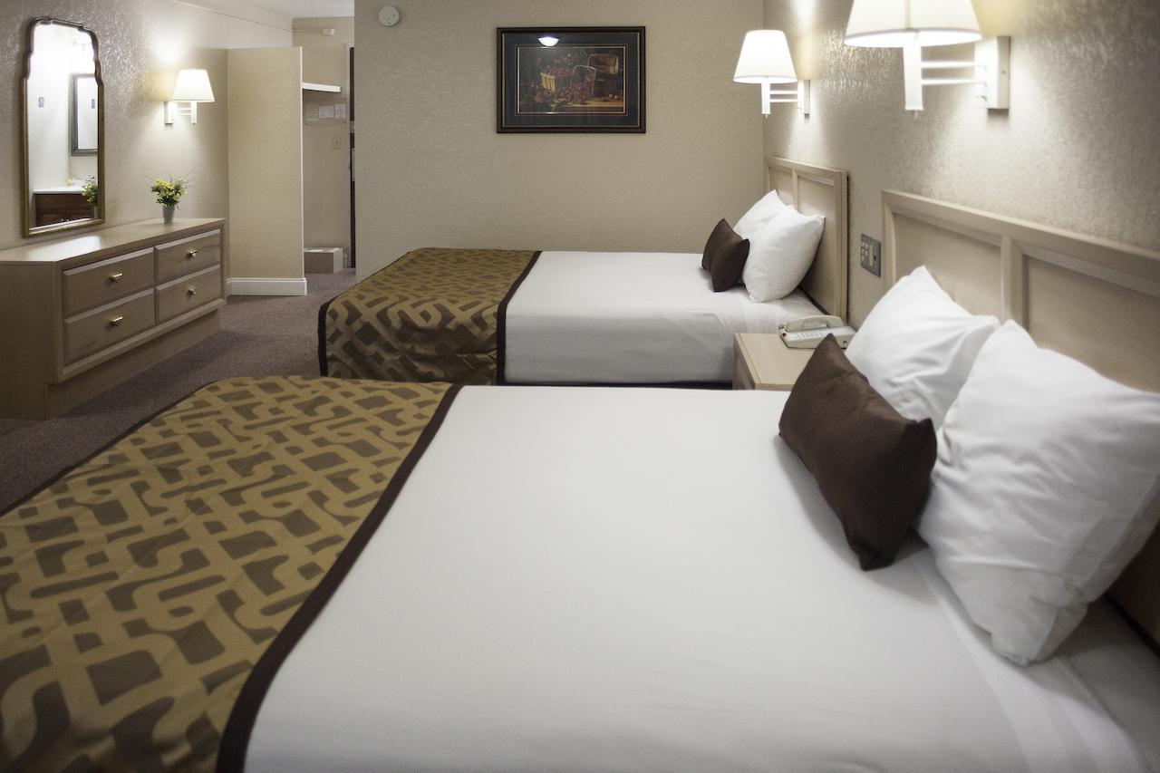 Reagan Resorts Inn - thumb 9