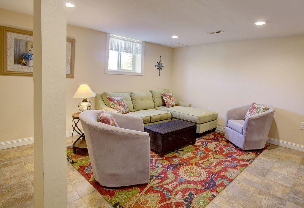 Sweet Briar Home - thumb 5
