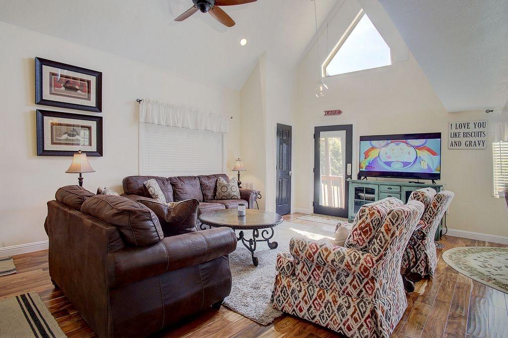 Sweet Briar Home - thumb 2