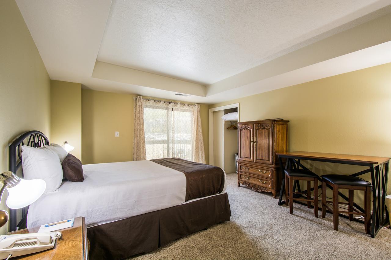Shadow Ridge Resort Hotel - thumb 43