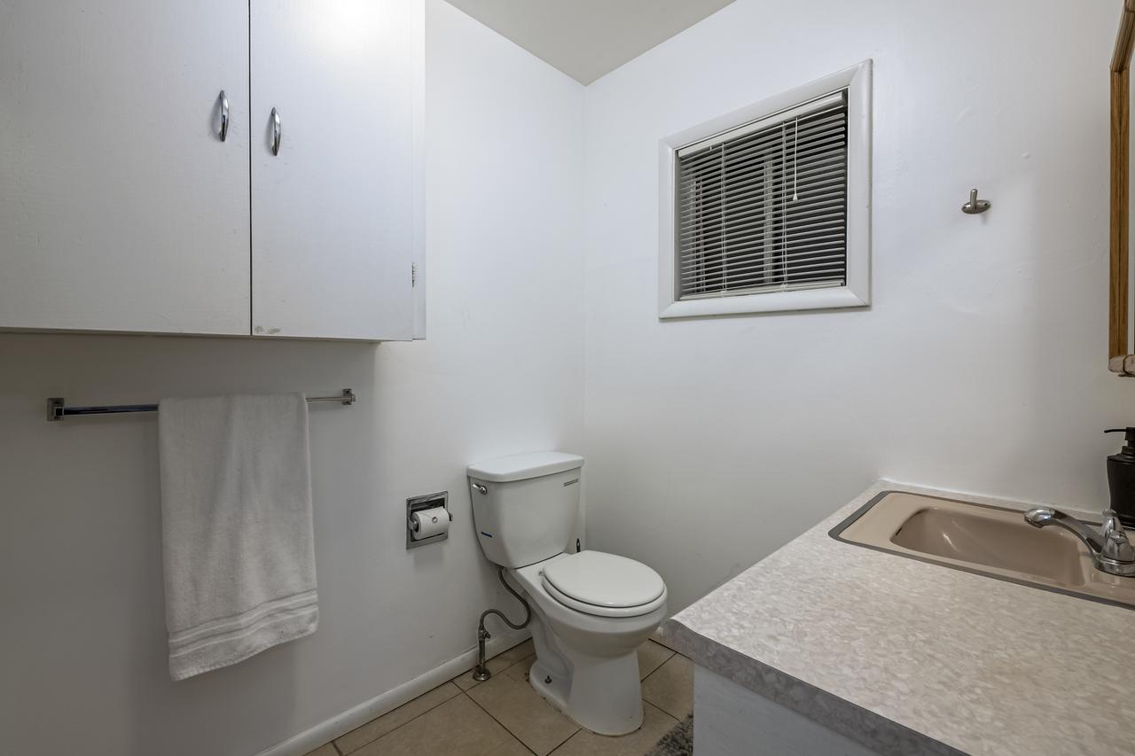 Rare Old Town Home Sleeps 15 - thumb 20