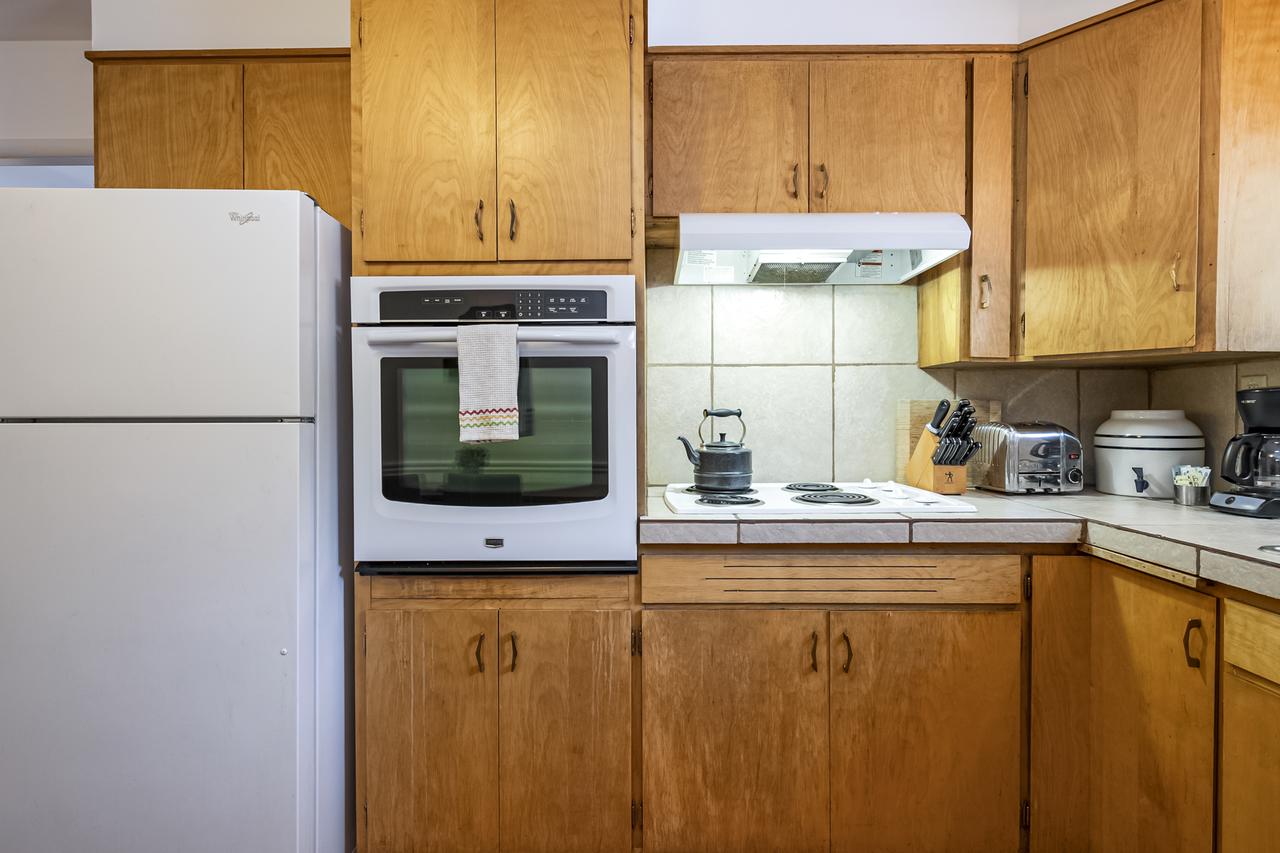 Rare Old Town Home Sleeps 15 - thumb 5