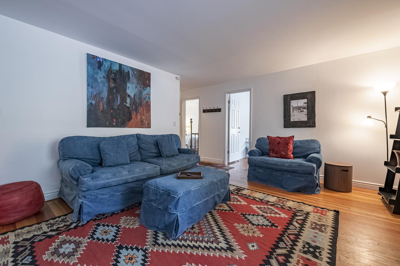 Rare Old Town Home Sleeps 15 - thumb 1