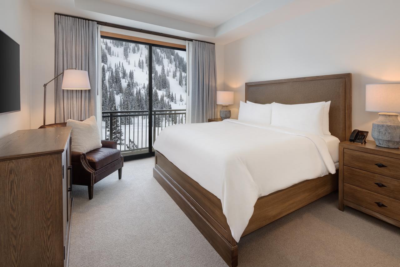 The Snowpine Lodge - thumb 3