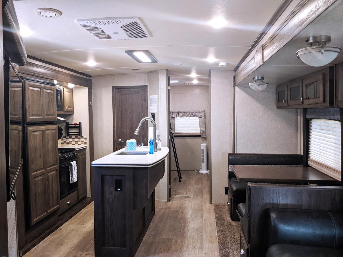 Outdoor Glamping : 2018 Rockwood OKRV-63 - thumb 3
