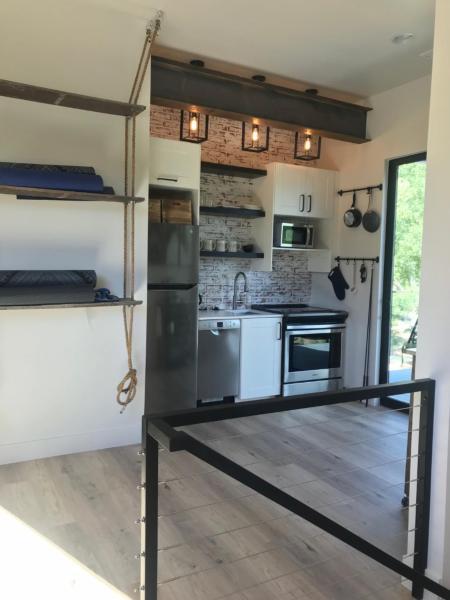 Zion New Building - thumb 4