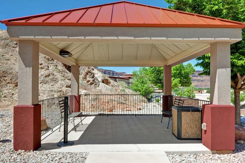 Hampton Inn Moab - thumb 23