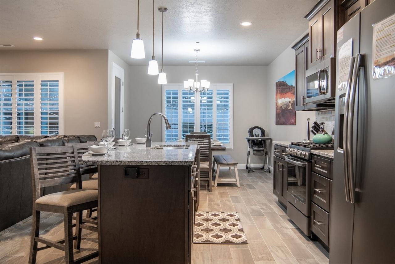 Zion Village 411 - thumb 12