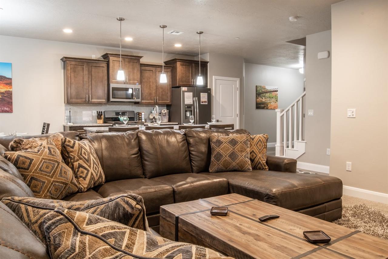 Zion Village 411 - thumb 6