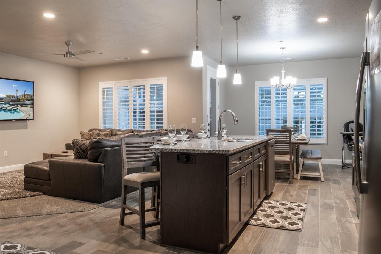 Zion Village 411 - thumb 9