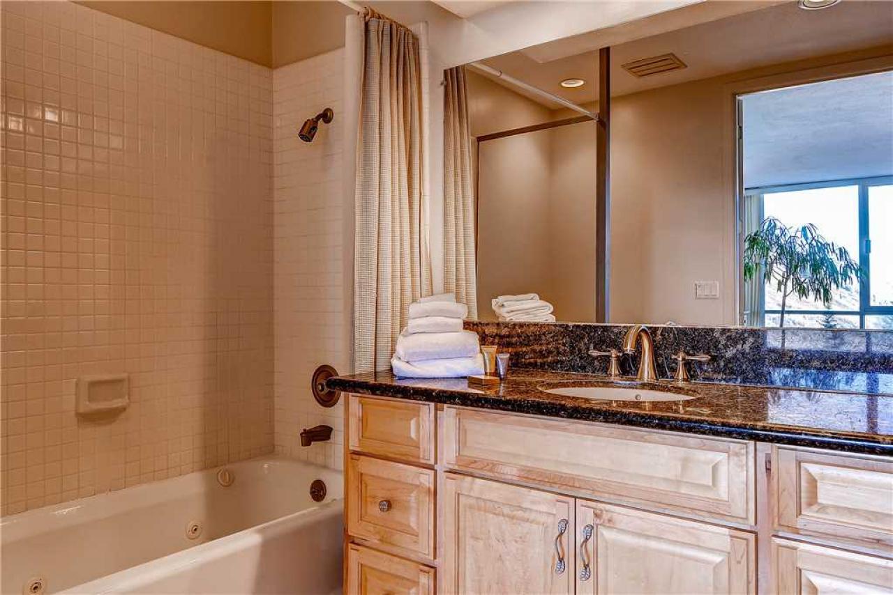 The View #4 - thumb 7