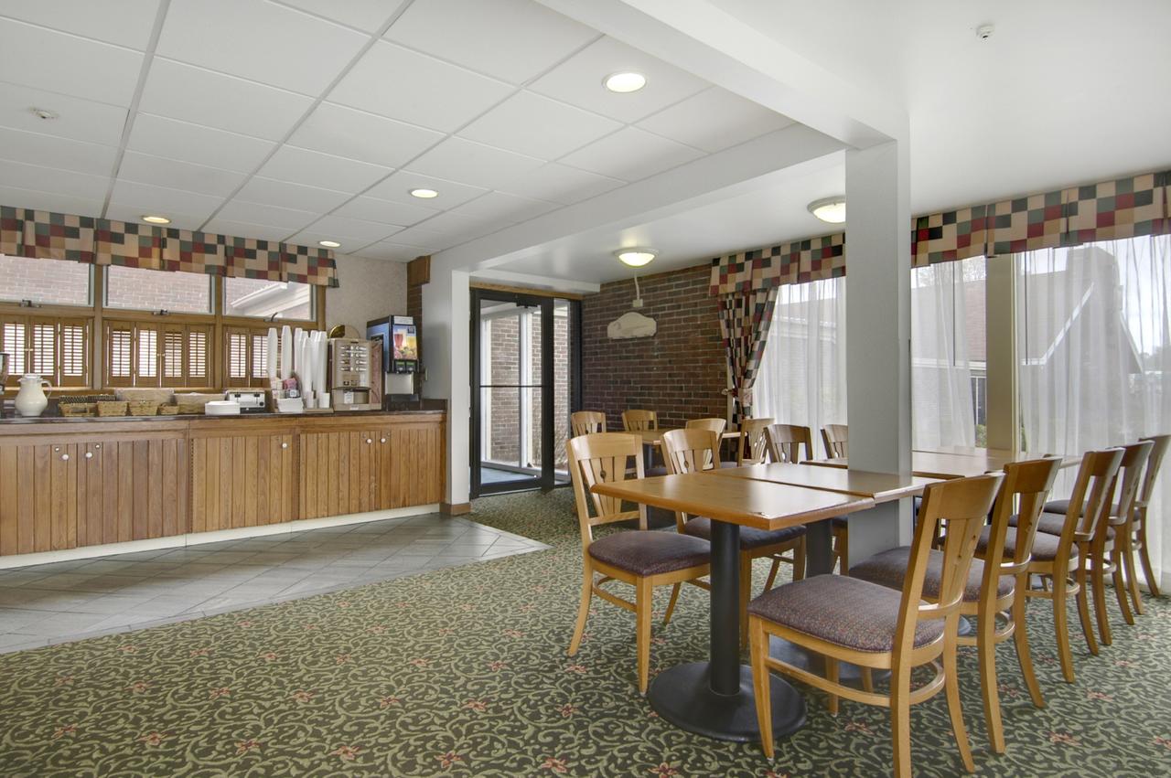 Days Inn By Wyndham Rutland/Killington Area - thumb 24