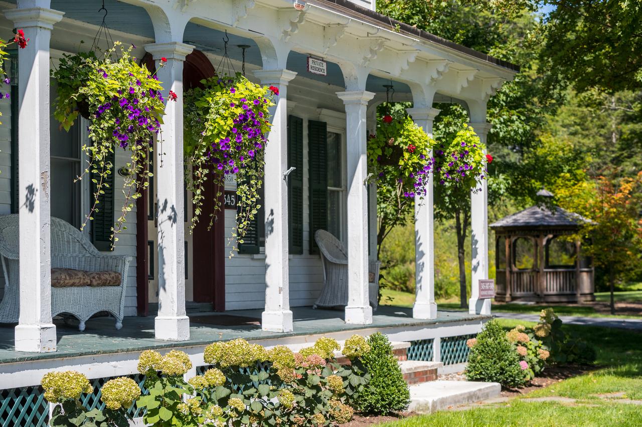 The Barnstead Inn - thumb 4