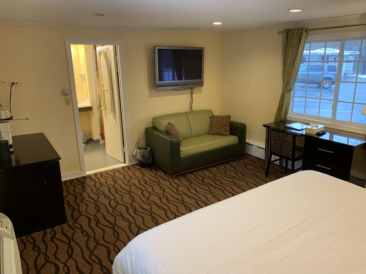 Four Winds Country Motel - thumb 24