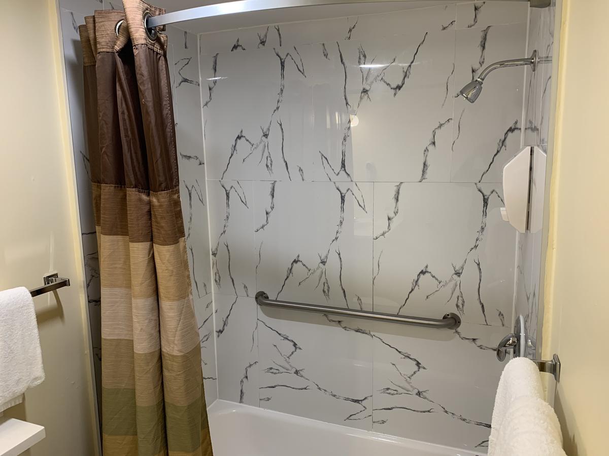 Four Winds Country Motel - thumb 16