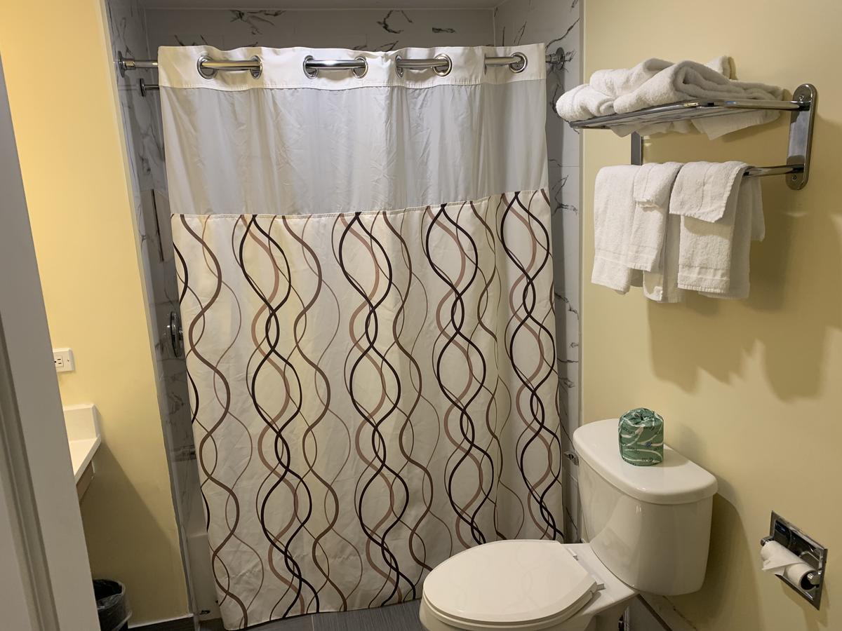 Four Winds Country Motel - thumb 37