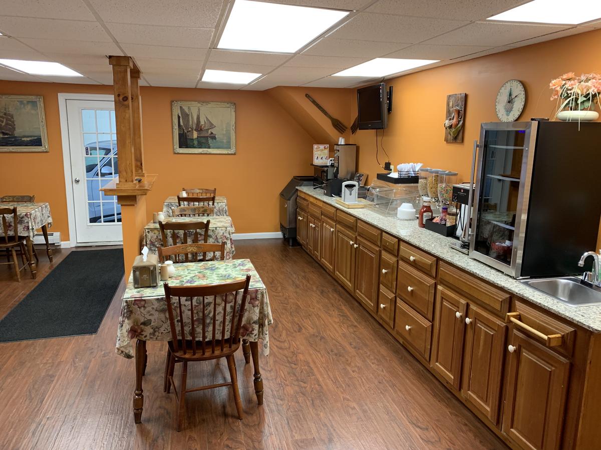 Four Winds Country Motel - thumb 34