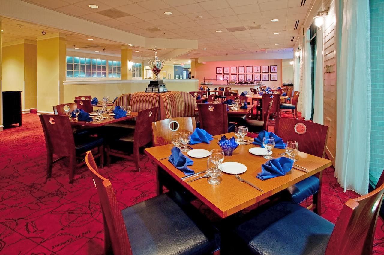 Hampton Marina Hotel - thumb 13