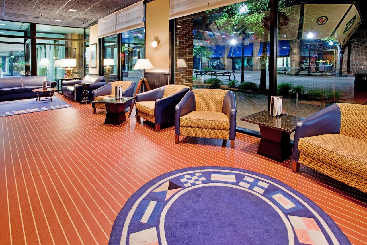 Hampton Marina Hotel - thumb 31