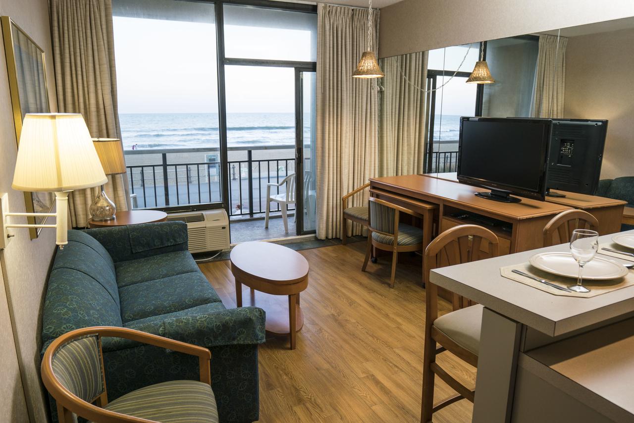 Four Sails Resort - thumb 27