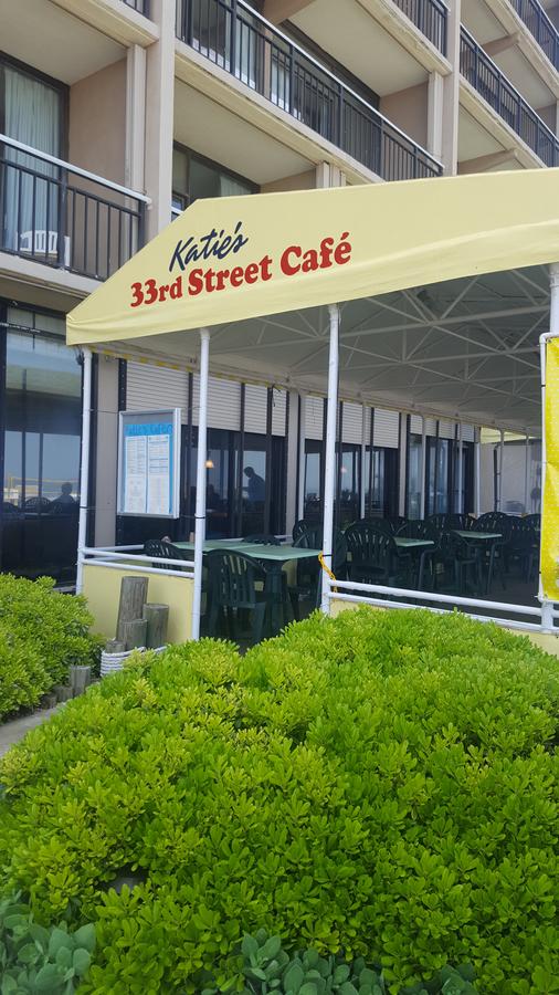 Four Sails Resort - thumb 41