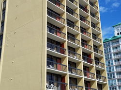 The Breakers Resort Inn